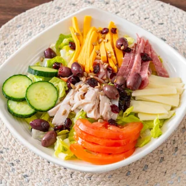 EJ’s Special Chef Salad.