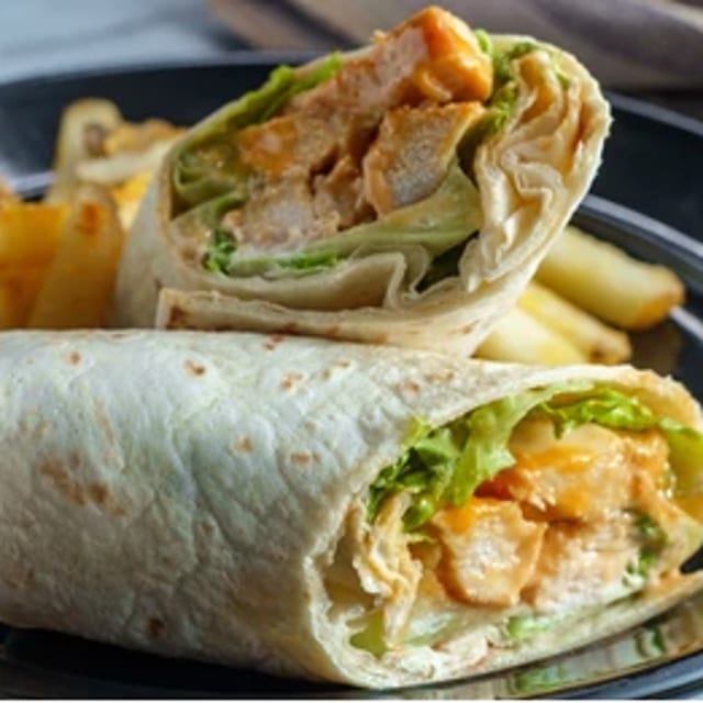 W.6 Buffalo or BBQ Chicken Wrap with Fries.